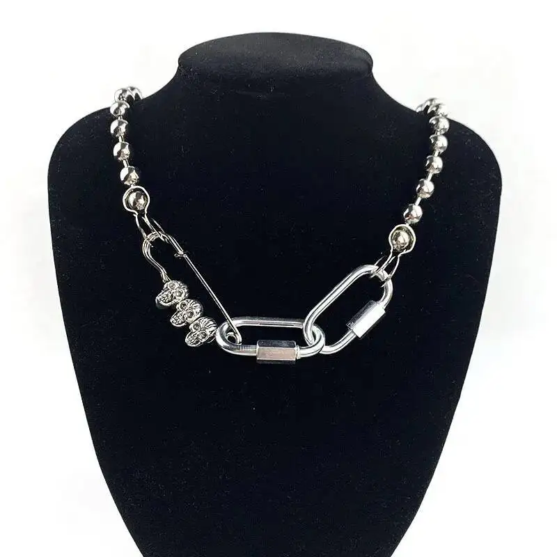 Punk Pin Lock Necklace Fashion Chain Simple Clavicle Chain Pendant Choker Fashion Jewelry Accessories For Men And Women
