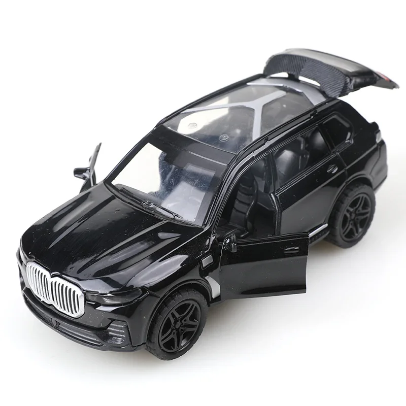 1/36 Scale Replica X5 Off-Road Toy Car Model, Die-Cast Metal, Boy's Toy, Three Doors Can Be Opened, Pullback Function.