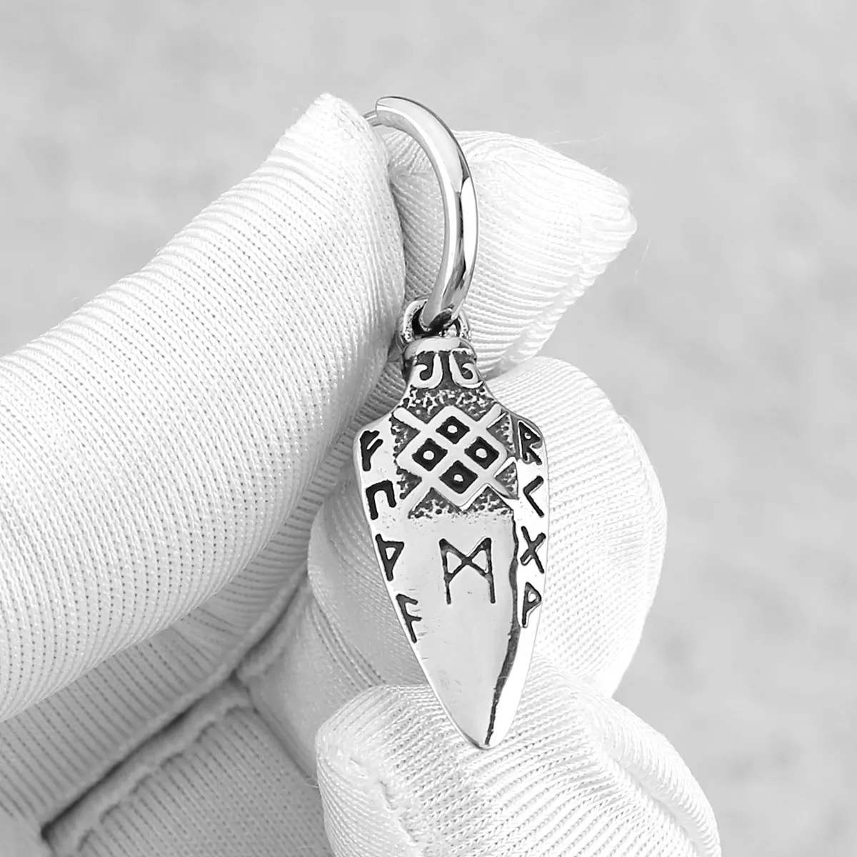 Original Design Viking Rune Arrow Drop Earrings Hip-hop Rock Men\'s and Women\'s Stainless Steel Earrings Gift Jewelry Wholesale