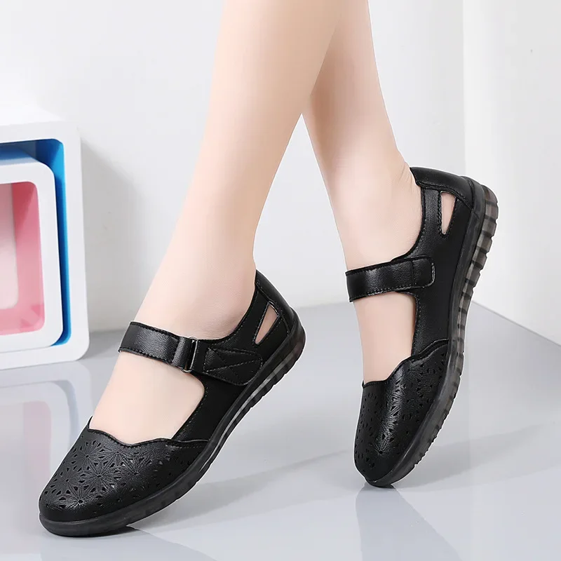 Shoes Woman Genuine Leather Soft Outsole Closed Toe Sandals Casual Flat Women Shoes New Fashion Women Sandals2024