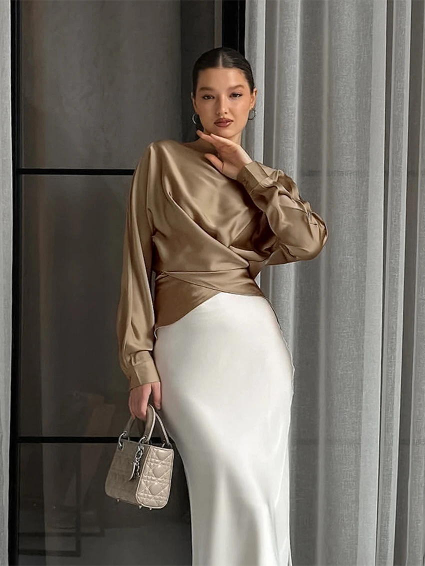 Koszula damska Parc Fee, luźny krój, khaki, casualowa, z okrągłym dekoltem, długi rękaw, elegancka, klasyczna, gładka bluzka, odzież damska, model 2026.