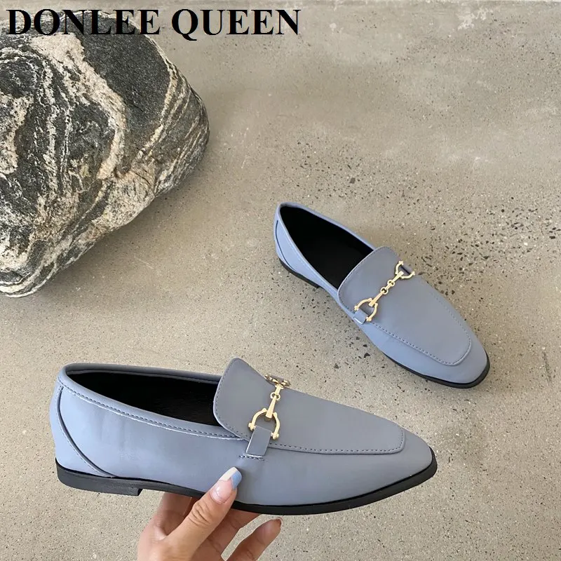 2022 New Autumn Flats Shoes Women Round Toe Female Ballet Brand Buckle British Style Loafer Casual Moccasin Big Size 35-41 Mujer