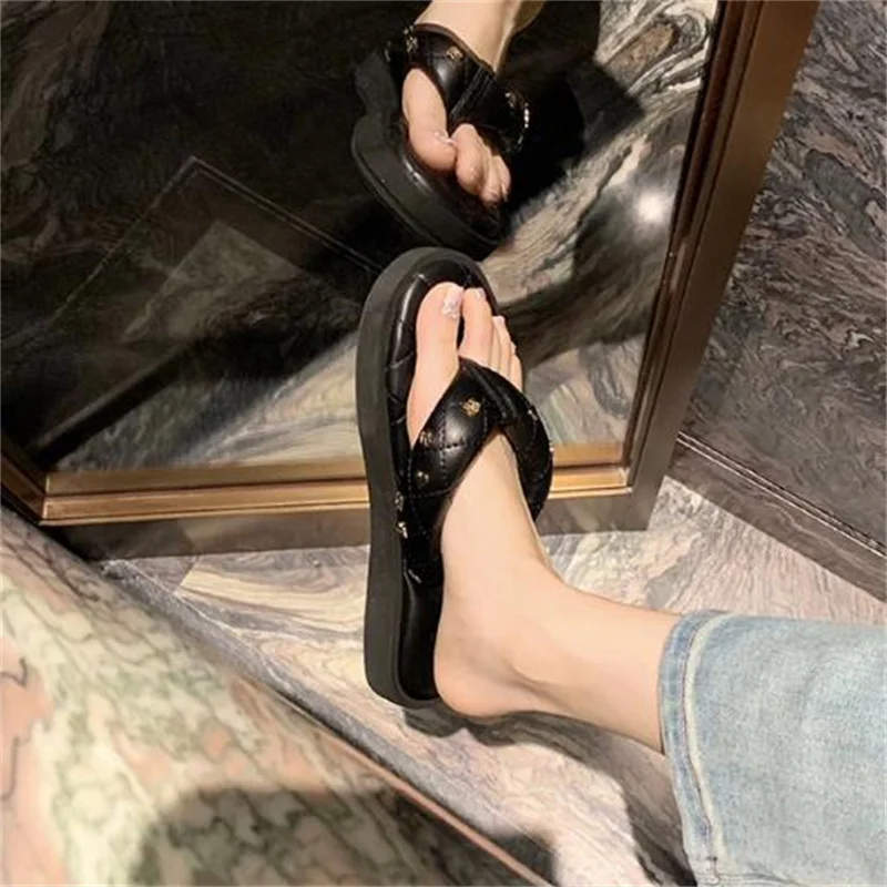 Flip Flops Shoes for Ladies Sandals Slippers Flat Heels Femme Pantuflas Solid Zapatos De Mujer Round Toe Chaussure Rhombus Femal