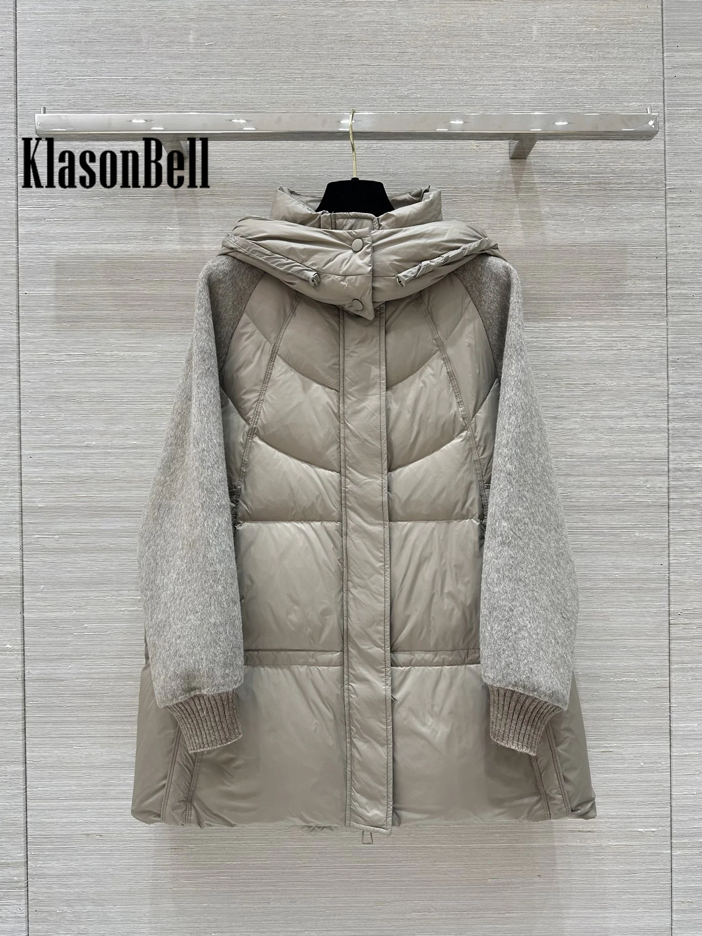 10.7 KlasonBell-Women 2024 Autumn Winter New Wool Spliced Quilted Hooded White Duck Down Loose Zipper Outerwear