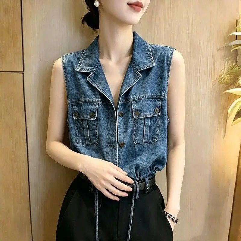 Women Clothes Summer Korean Fashion Button Solid Color Turn-down Collar Sleeveless Cowboy Sleeveless Pocket Slim Tank Top Tops