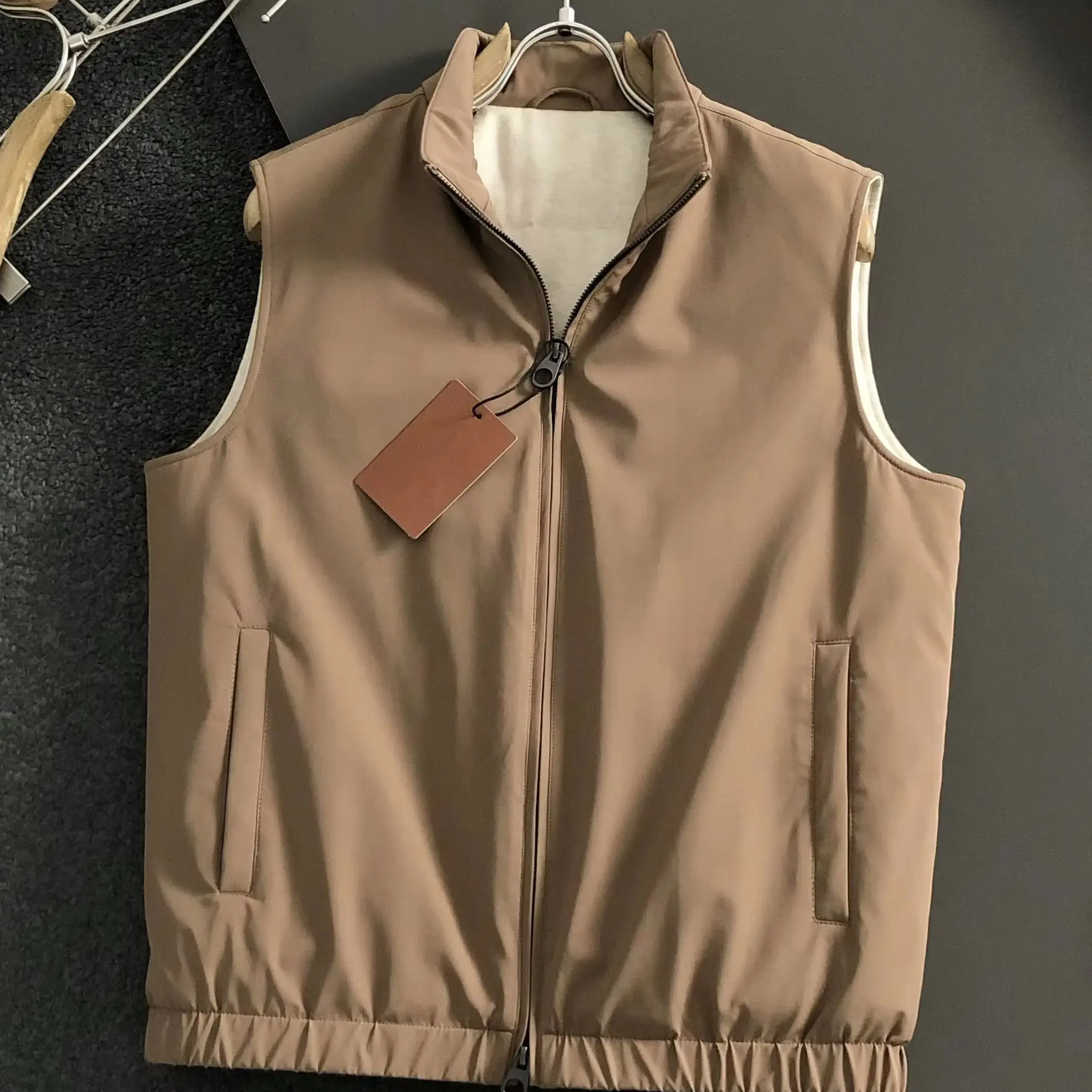 

Итальянский LP старый денежный ветер теплый пуховик жилет