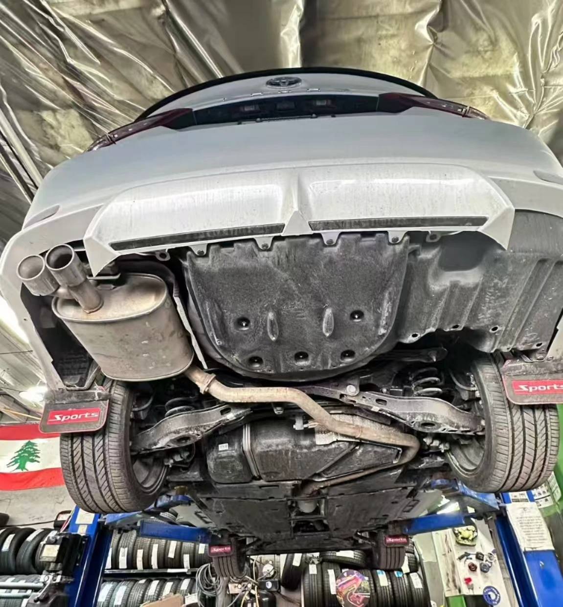 

Подходит для Toyota Camry Hybrid 2.5L, выхлопная система Catback из нержавеющей стали 304 с клапаном, звук спортивного автомобиля.