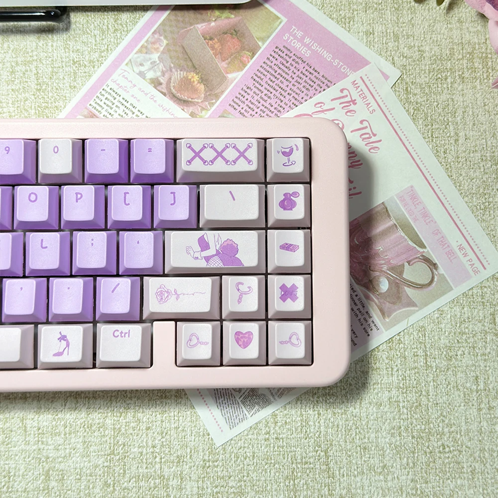 Bunny girl keycap 132 key small full set of personalized keycaps PBT material hot sublimation process