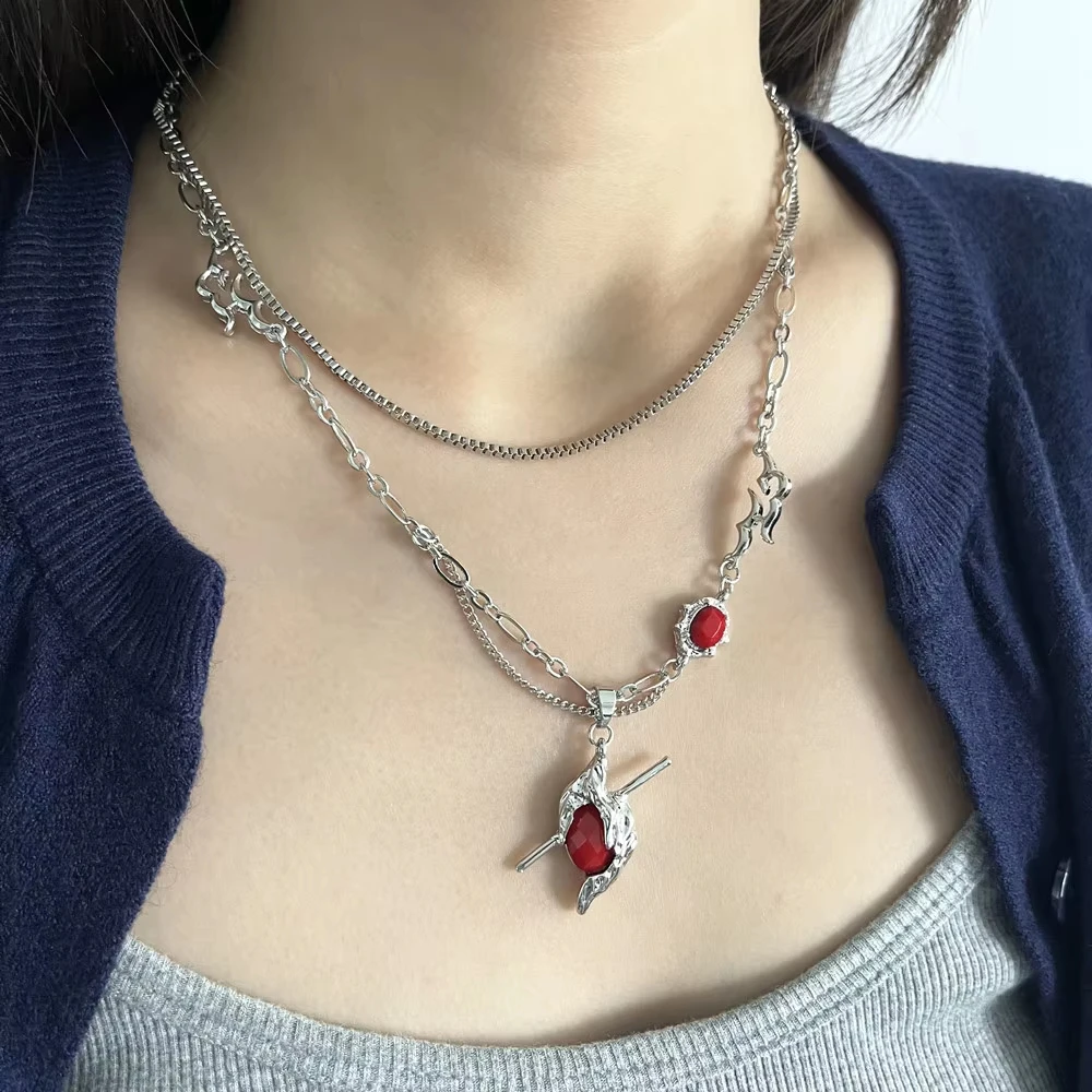 Game Love And Deepspace Sylus Necklace Cosplay Props Collarbone Necklace Unisex Heart Pendant Jewelry Choker Accessories Gift