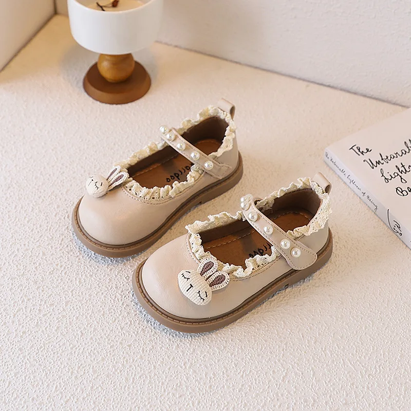 

Toddlers Girls Leather Shoes with Cute Cartoon Rabbit Fashion Princess Sweet Ruffles Children Casual Flats Mary Janes 2026 New