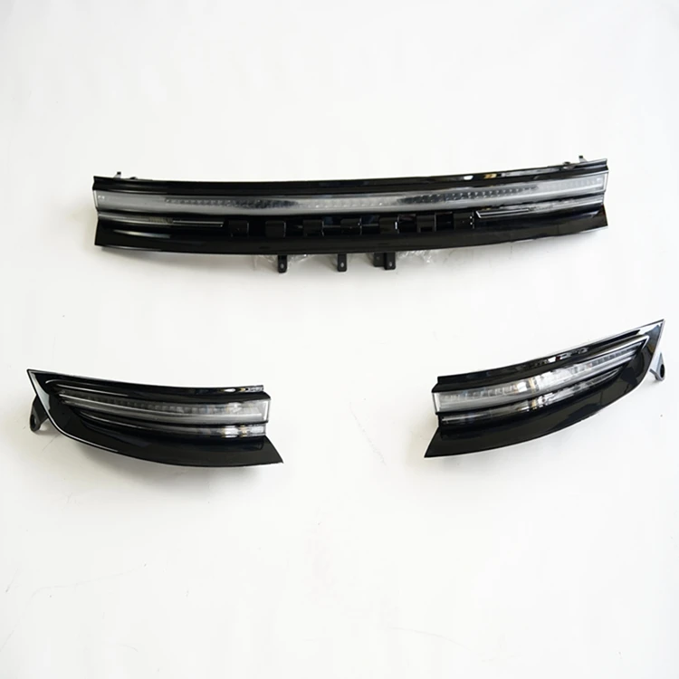 2024 Strip Shape Taillight for  Panamera 976 New Upgrade Sequential Rear Lights Clear Lens