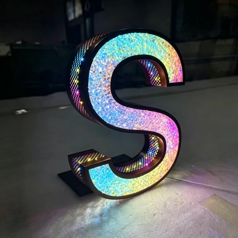 

Custom Diamond Letters Business Logo Signs Outdoor LED illuminated Letters 3d Advertising Led Sign for Jewelry Store Bar Shop