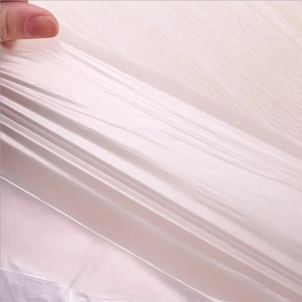 

100 Pcs Disposable Hairdresser Cape Waterproof Barber Shampoo Color Treated PE Material Salon Home Clothes Protector Plastic