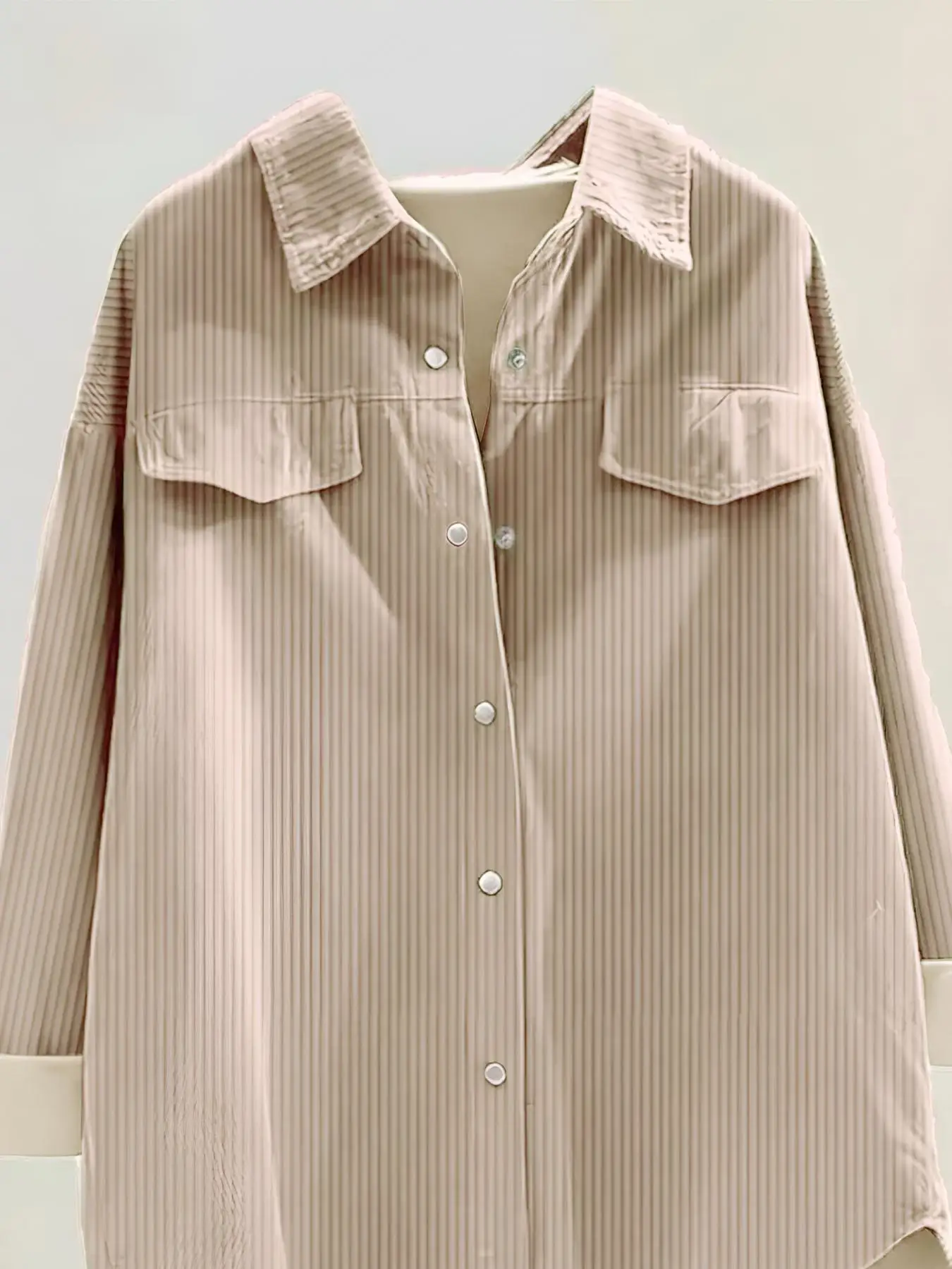 

Women's Plain High Low Curved Hem Button Front Corduroy Shirt, Casual Drop Shoulder Long Sleeve Collared Top for Fall & Winter,