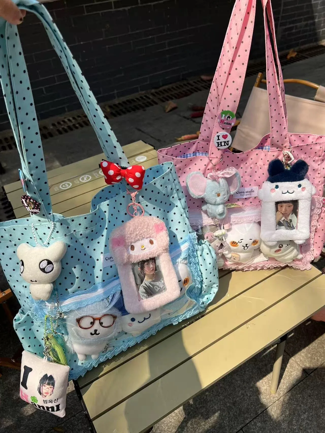Neue süße Hand Ulzzang Y2k Ita Tasche für Mädchen große Kapazität modische Polka Dot Canvas Umhängetasche lässig Pendeln Einkaufstasche – Detail 3