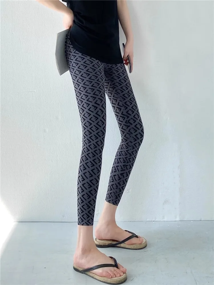 

Модные принтованные леггинсы для йоги с высокой талией, облегающие, тонкие, базовый слой, длиной 7/8, летние, трендовые, 2026