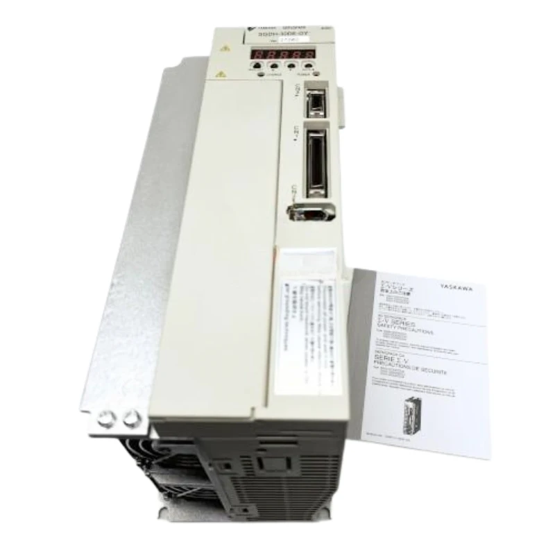 New In Box Yaskawa SGDH-30DE-OY Servo Drive Fast Shipping