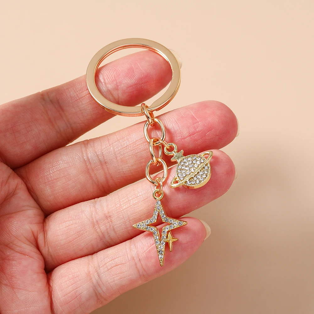 Aihua Zierlicher Strass-Stern-Schlüsselanhänger Kristall-Eiffelturm-Schlüsselring-Anhänger für Damen Mädchen Handtaschen-Deko Charms DIY Schmuck – Detail 3