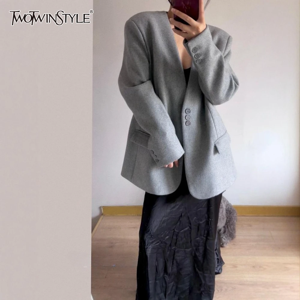 

TWOTWINSTYLE Solid Spliced Button Wools for Women V Neck Long Sleeve Temperament Minimalist Coats Female Fashion New
