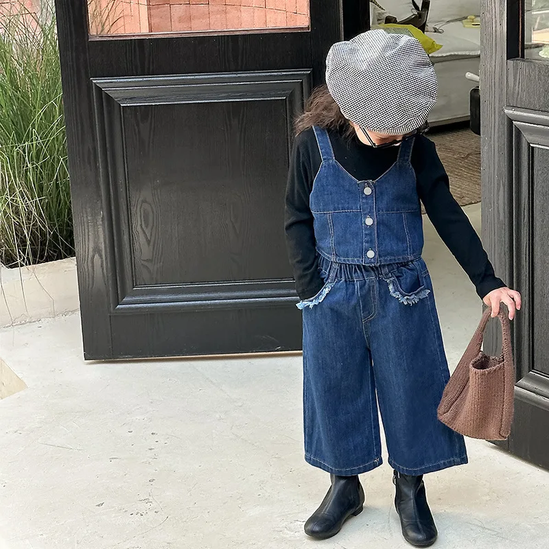 

2024New Girls' Autumn Suit Fashionable Stylish Baby Girl Spring and Autumn Denim Sling Three-Piece Suit Fashion