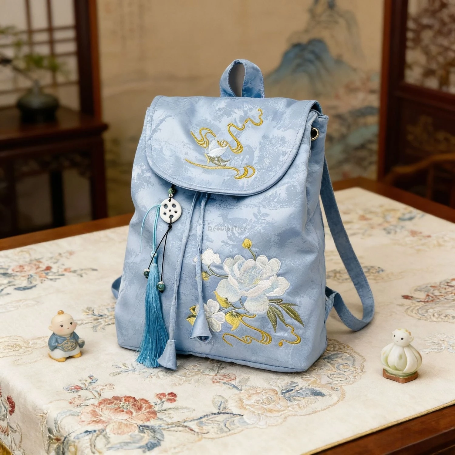 2026 chinese embroidery big tassel backpack traditional chinese retro style women's hanfu accessory travelbag 15-inch backpack