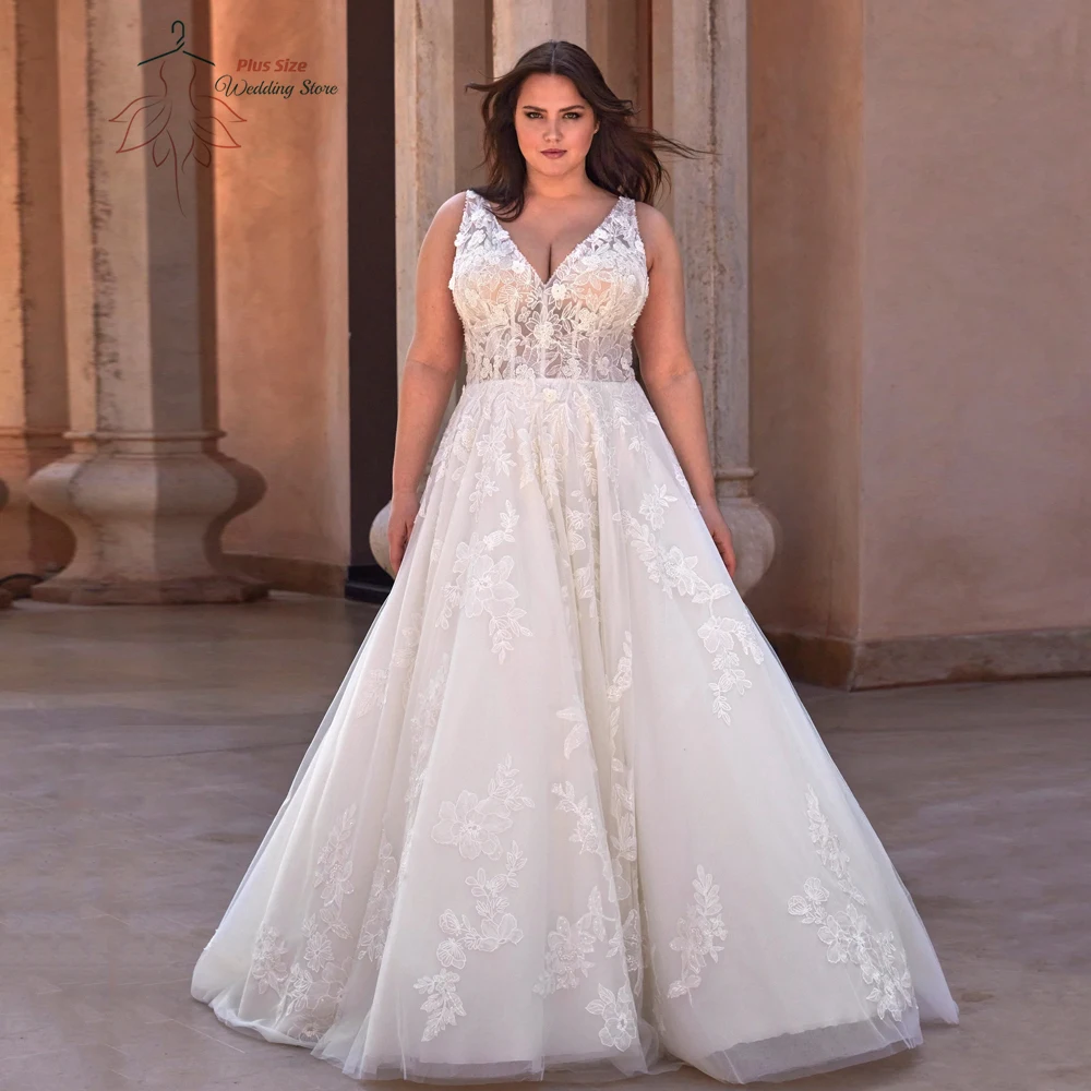

Pastrol Wedding Dresses Plus Size V Neck Sleeveless Bride Gowns Appliques Illusion Sweep Train Tulle A-Line Robe De Mariee 2025