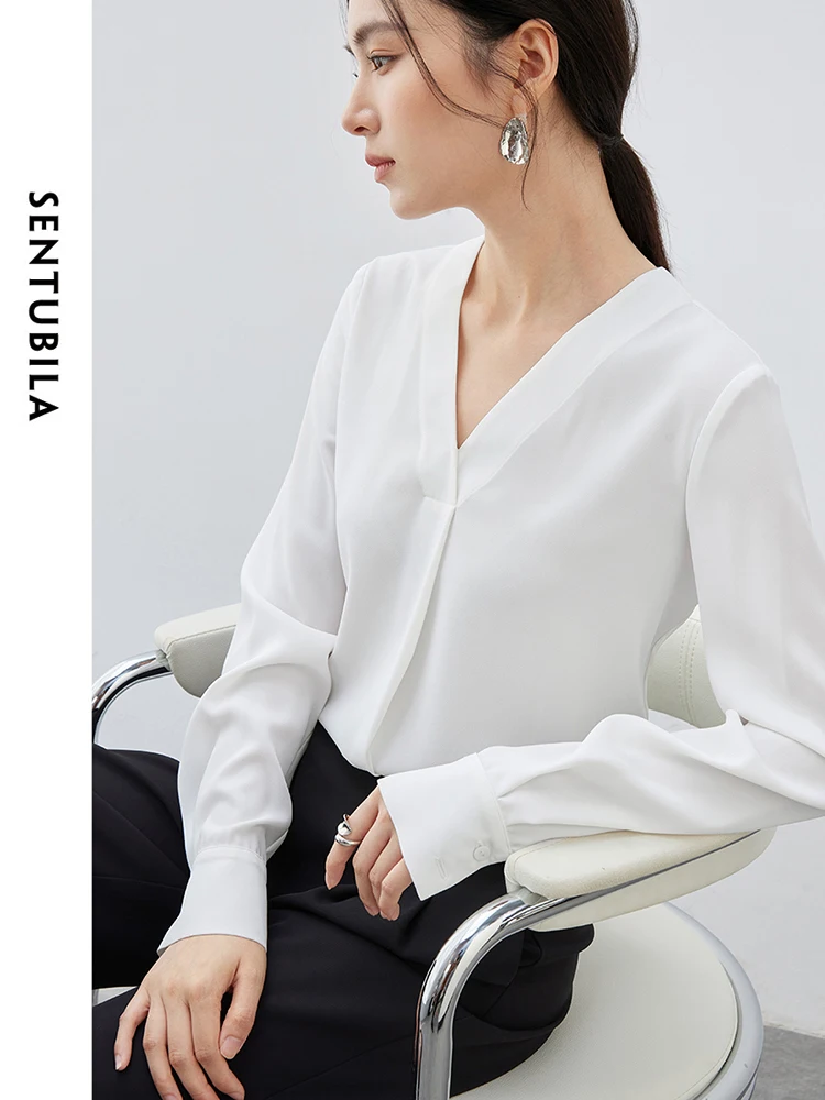 SENTUBILA Office Lady Solid Blouse Women\'s 2024 Autumn Loose Fit V Neck Long Sleeve Folds Elegant Women Pullovers 143C57058