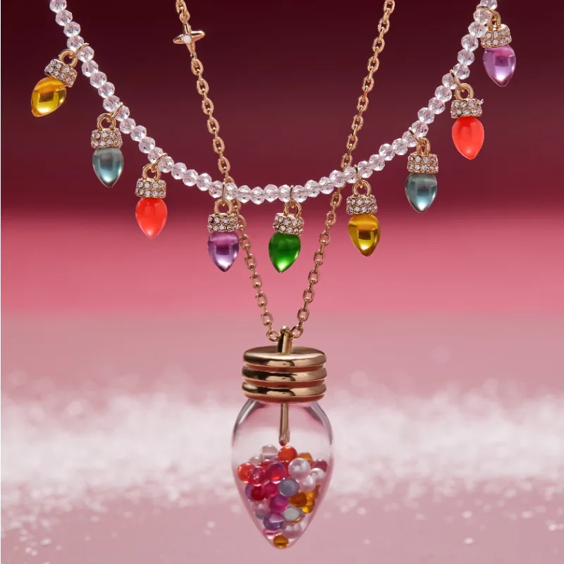 

Personalized Christmas Light Bulb Shaker Pendant Necklace For Women Handmade Charm Jewelry Christmas Gift