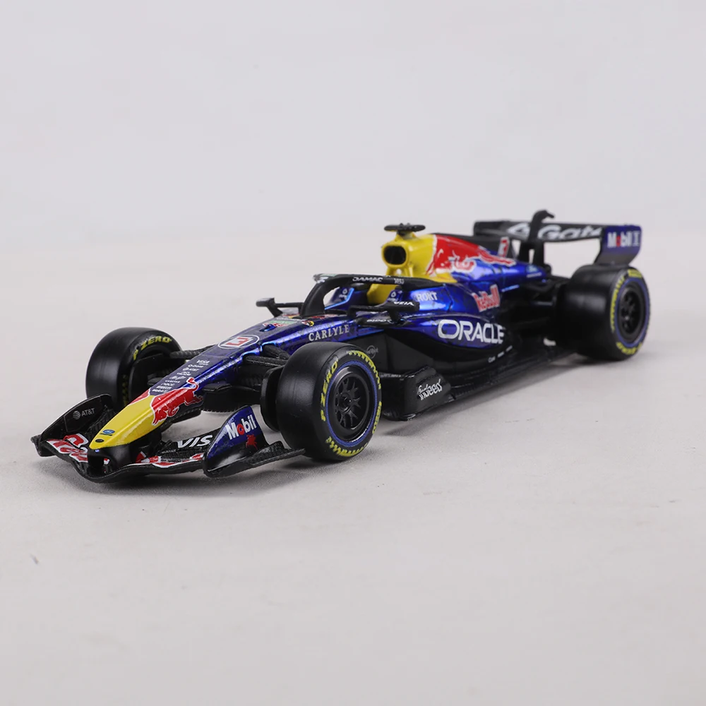 Bburago 1:43 RB22 F1 Alloy Diecast Car Model Verstappen Hadjar Formula 1 Racing Collectible`