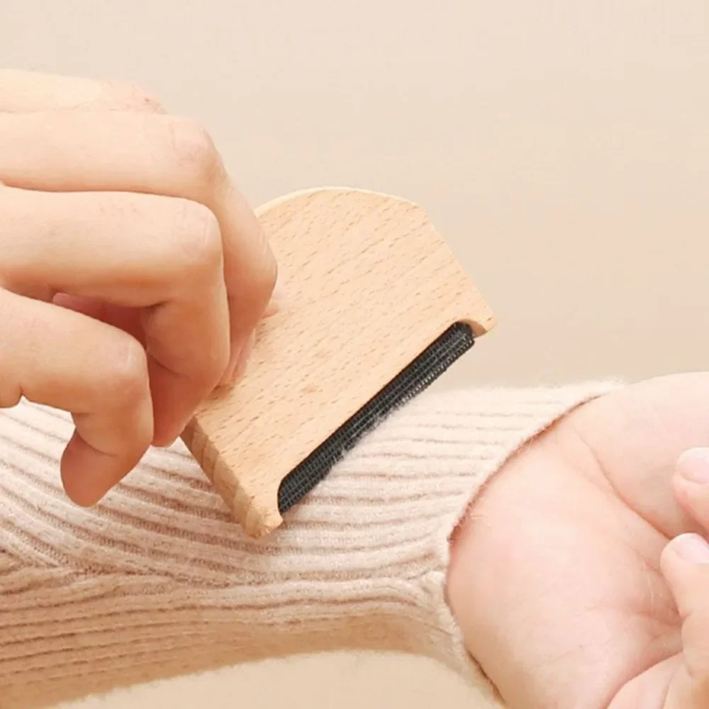 Kaschmirpullover-Fusselentferner: Tragbarer Holz-Fusselrasierer für Kleidung, Stoffe und Pelz – Bürste zur Reinigung und Entfernung von Fusseln und Pompons – Detail 1