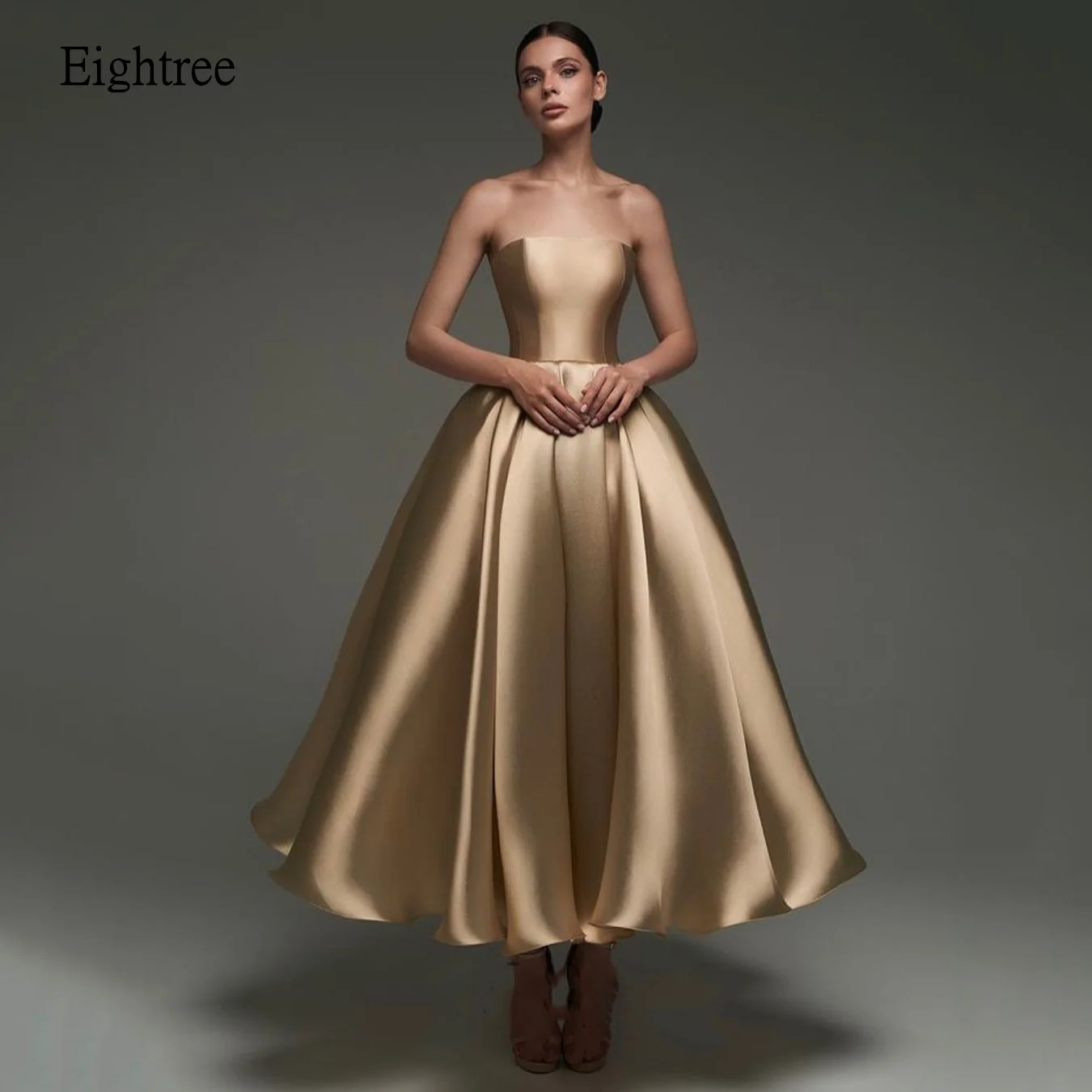 

Eightree Modern Champagne A-Line Evening Dresses Sleeveless Strapless Prom Gown Saudi Arabia Floor Length Formal Party Gowns