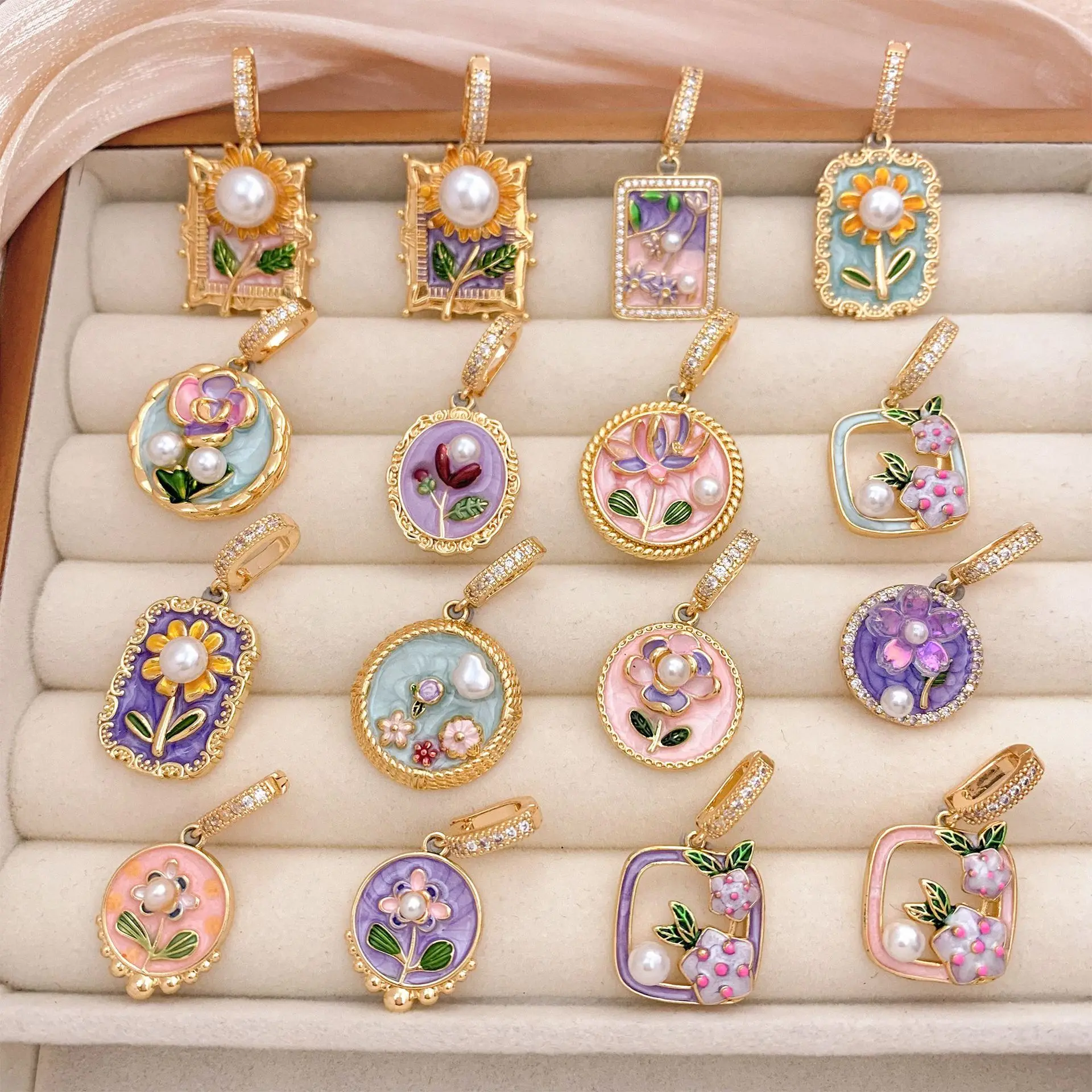 

Fashion Retro DIY Impressionist Monet Garden Oil Painting Pearl Flower Pendant Necklace For Women Luxury Jewelry Accessories