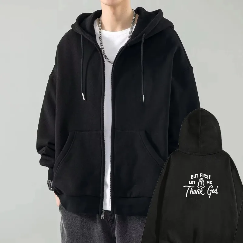 سترة رجالية بغطاء للرأس مطبوعة باللون الأسود ولكن أولاً دعني شكرًا الله بتصميم نصي كاجوال ملابس الشارع للارتداء اليومي #1