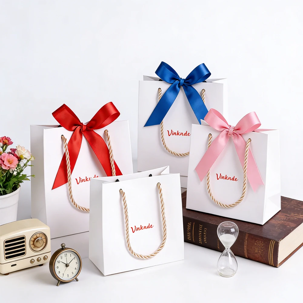 

Custom Logo Mini Paper Gift Tote Bag with Bow Ribbon Jewelry Candy Cosmetic Packaging Pouches Birthday Wedding Party Favor Boxes
