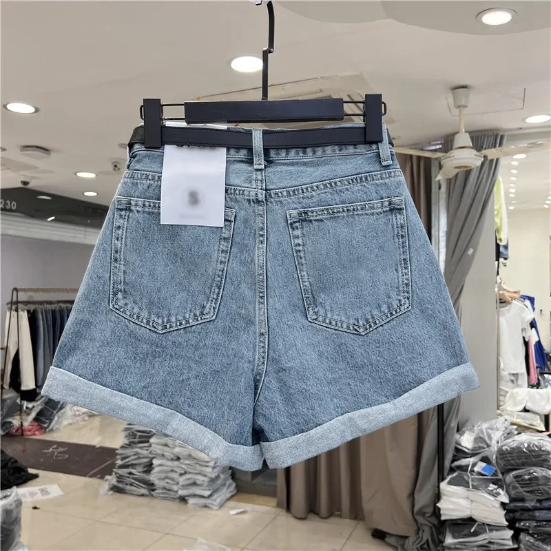Schicke, locker sitzende Damenjeans im koreanischen Stil mit weitem Bein, schlankmachende, lässige Jeansshorts mit hoher Taille für den Sommer