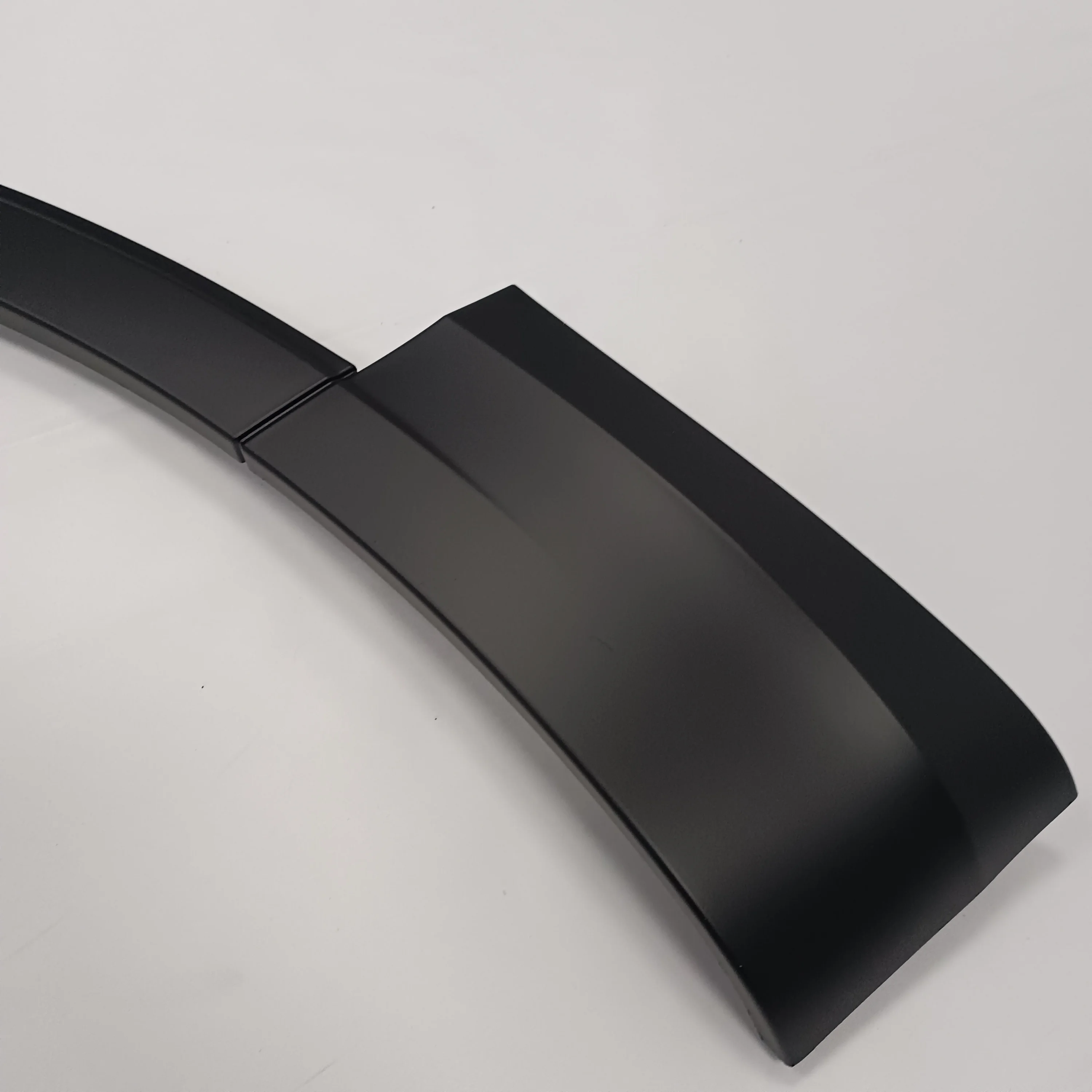 Brand New Auto Parts PP Material Car Front Fender Wheel Brow Trim for Bentley Bentayga 2021 2024 36A853717 36A853718