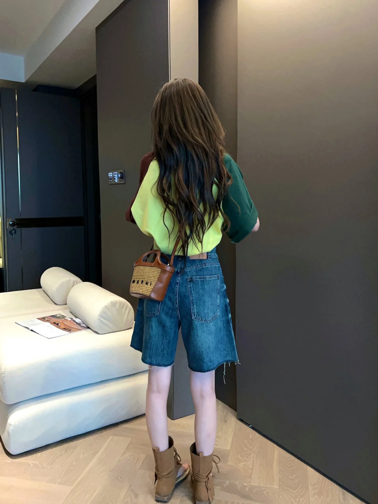 

MRS SHAO Women's Casual Loose Fit Denim Shorts Spring Summer 2026 Trendy Wide Leg Pants Five-Point Crop Flattering Slimming