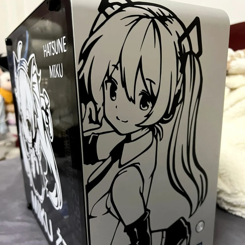 Anime PC pouzdro nálepky kreslený vodotěsný počítač hostie obtisk vyměnitelná ATX prostřední chapelle pouzdro hollowed vyndat nálepka