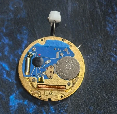 New Swiss 955.112 three pin single calendar quartz movement with 3-point position calendar suitable for ETA accessories