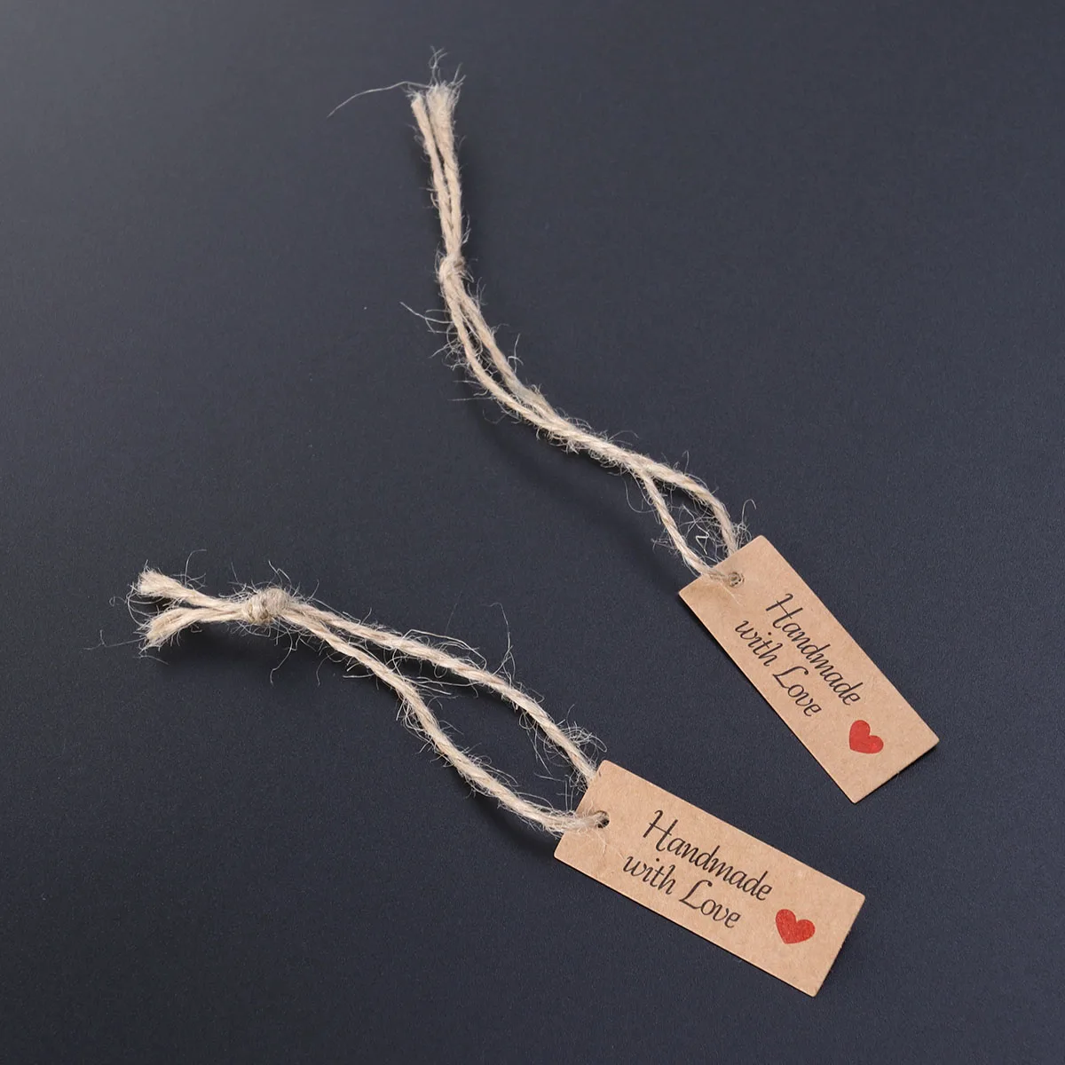 

100pcs Kraft Paper Tags with Strings Gift Favors Baking Food Package Tags Hanging Labels (Rectangle, 5.1x1.9c