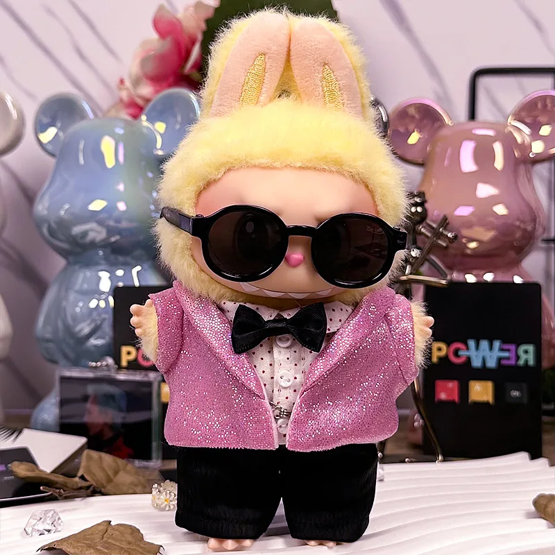 2025 neue Labubu 17 cm eins, zwei, drei Generationen Labubuwa-Kleidung Gd rosa Paillettenanzug Geschenk (keine Puppe)