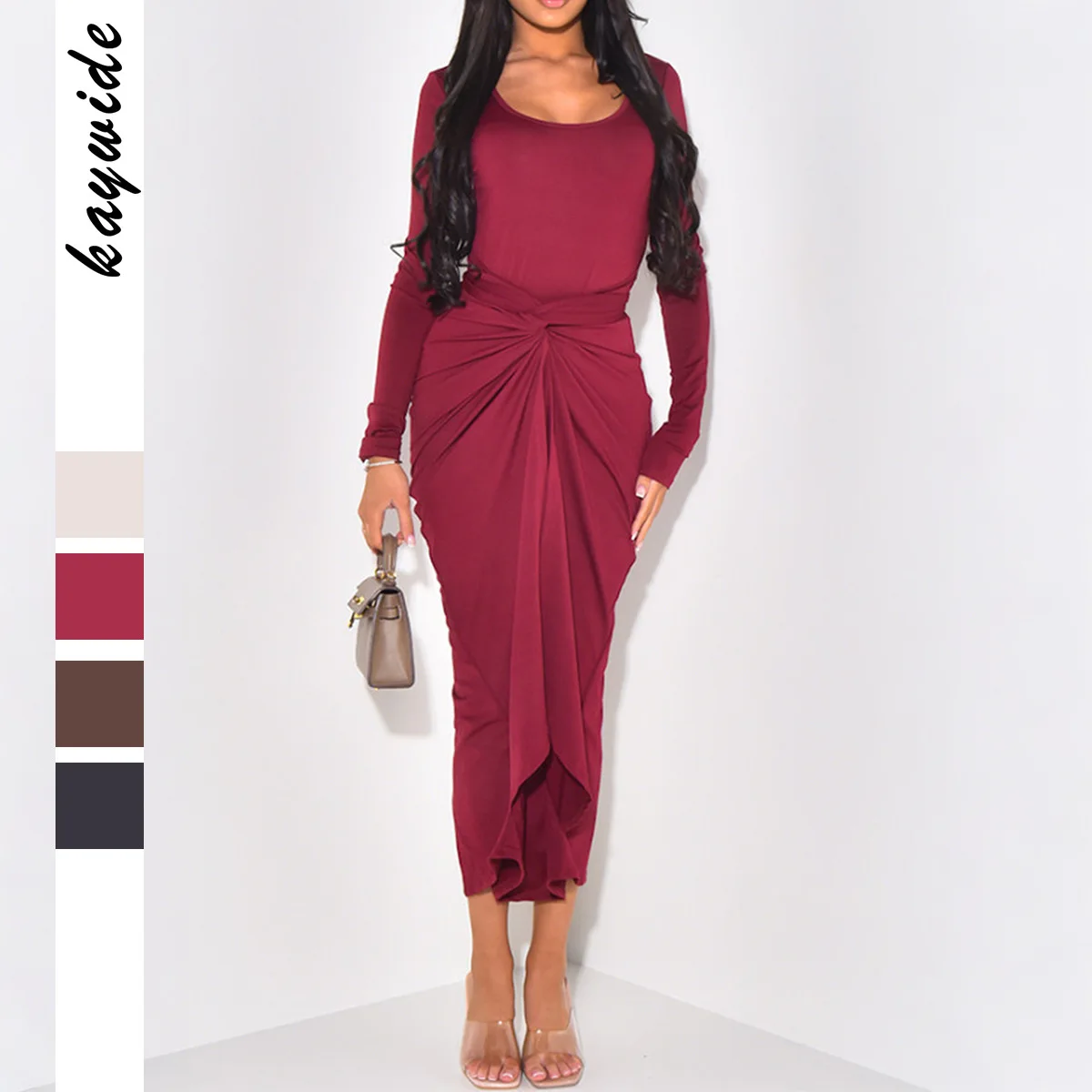 

Элегантное вечернее платье с длинными рукавами, круглым вырезом и декоративными лентами