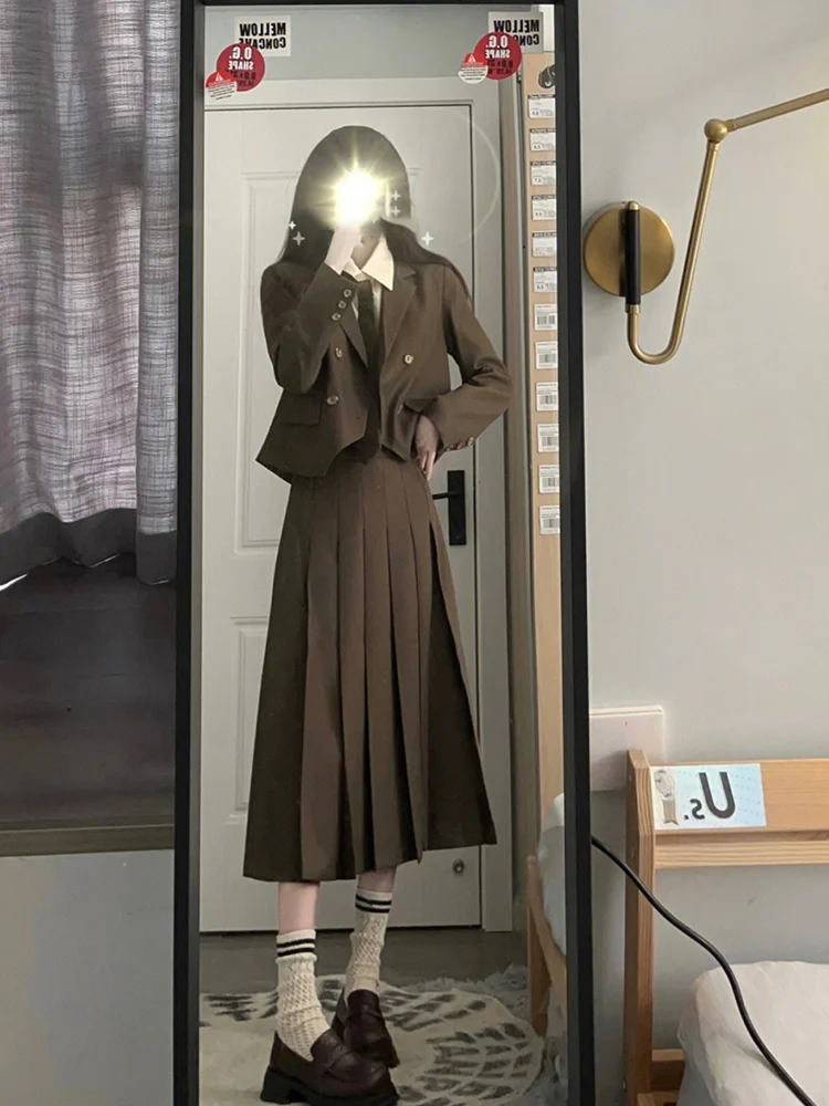 2024 Early Spring New Women's Shirt Skirt Suit Three-piece Set Temperament College Style High-end Suit Jacket Pleated Skirt Set