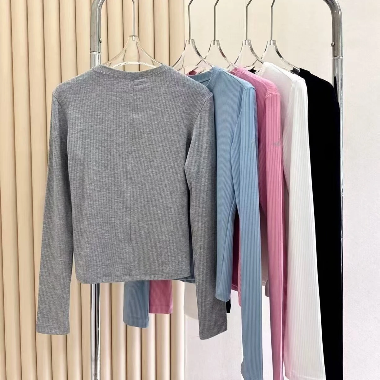 

LO Йога футболка с круглым вырезом и длинными рукавами, женская новая трикотажная футболка с высокой эластичной подошвой, тонкий облегающий повседневный спортивный топ