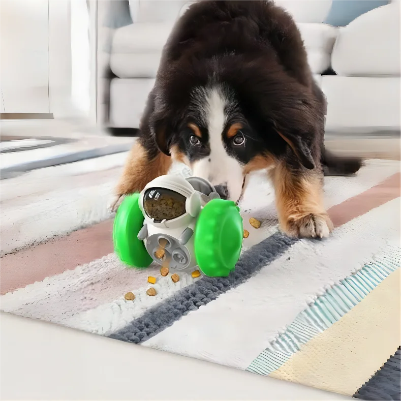 

Best Selling Interactive Sustainable Pet Food Dispenser Durable Electric-Free Swing Design Made of PU for Cats and Dogs
