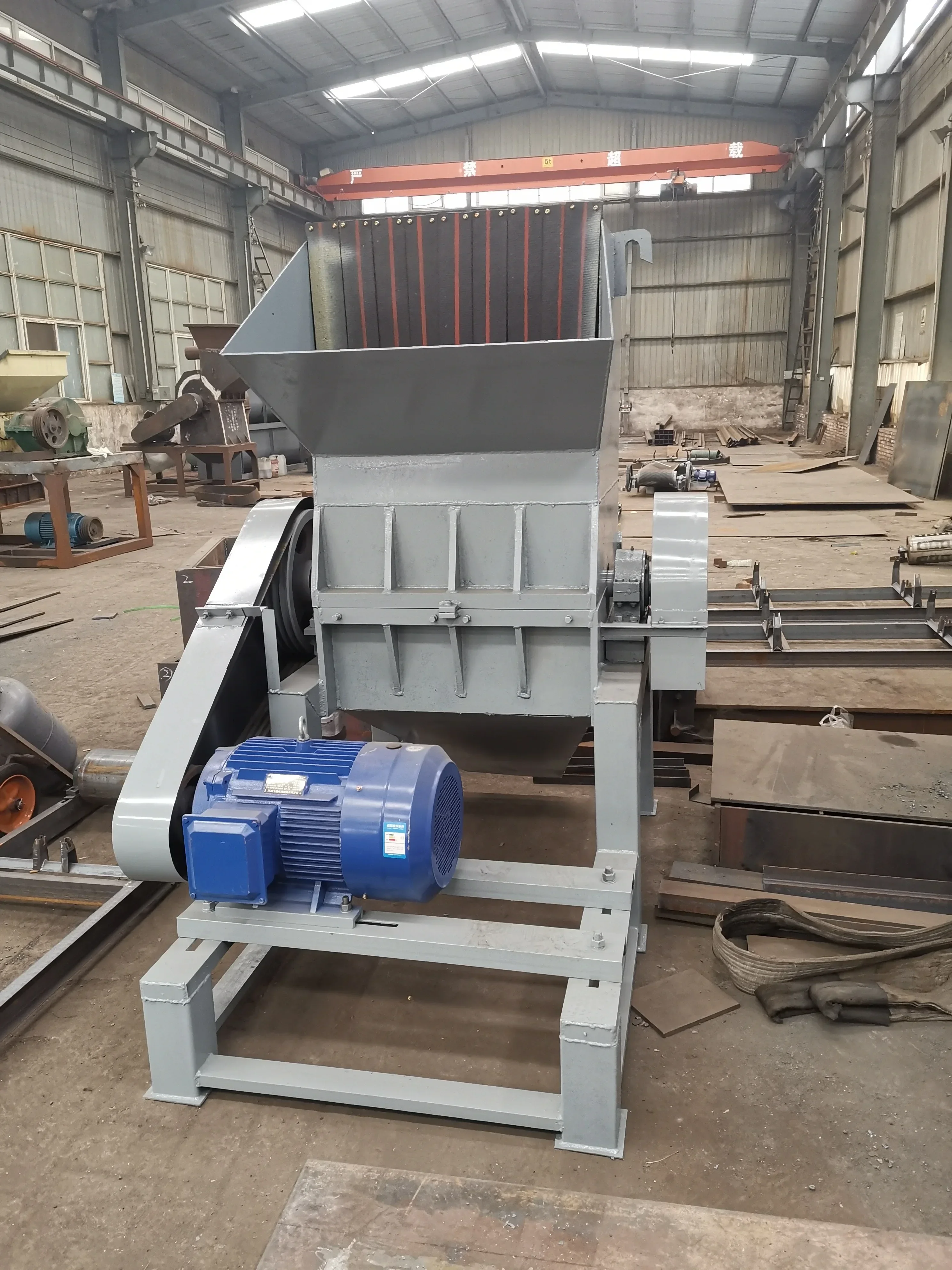 Practical Twin Shaft Shear Crusher, Best Seller for Multi-material Waste Shredding