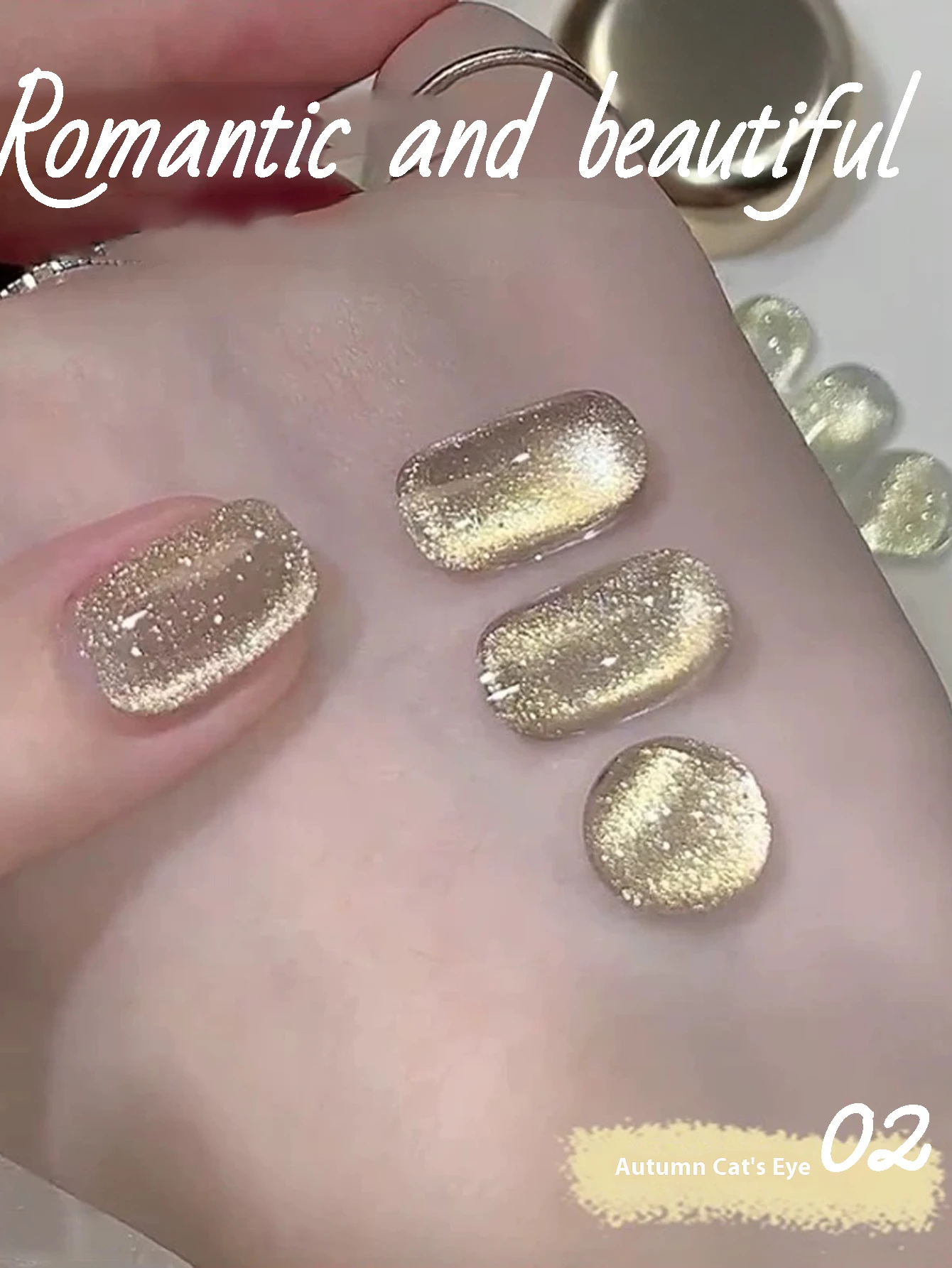 MN 1-4szt 12ML Golden Winter Cat Eye Gel Nail Polish 2025 New Style Flash Nail Polish Bead Cat Magnetic Gel Polish Gold Nails