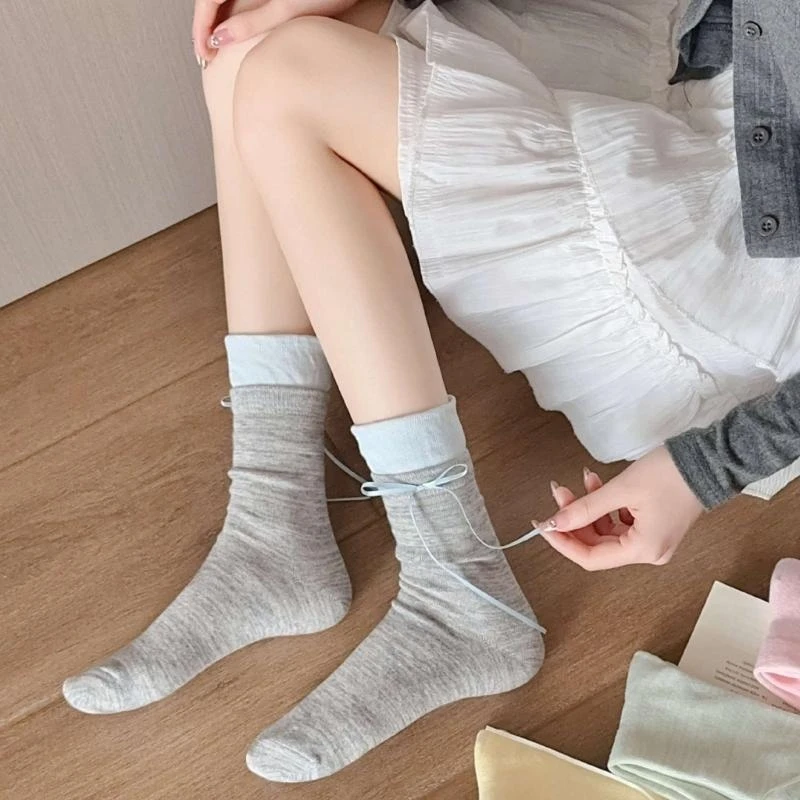 

X4YC Japanese Women Teens Sweet Ribbon Bowknot Accent Socks Aesthetic Ruffle Top Splicing Middle Tube Socks