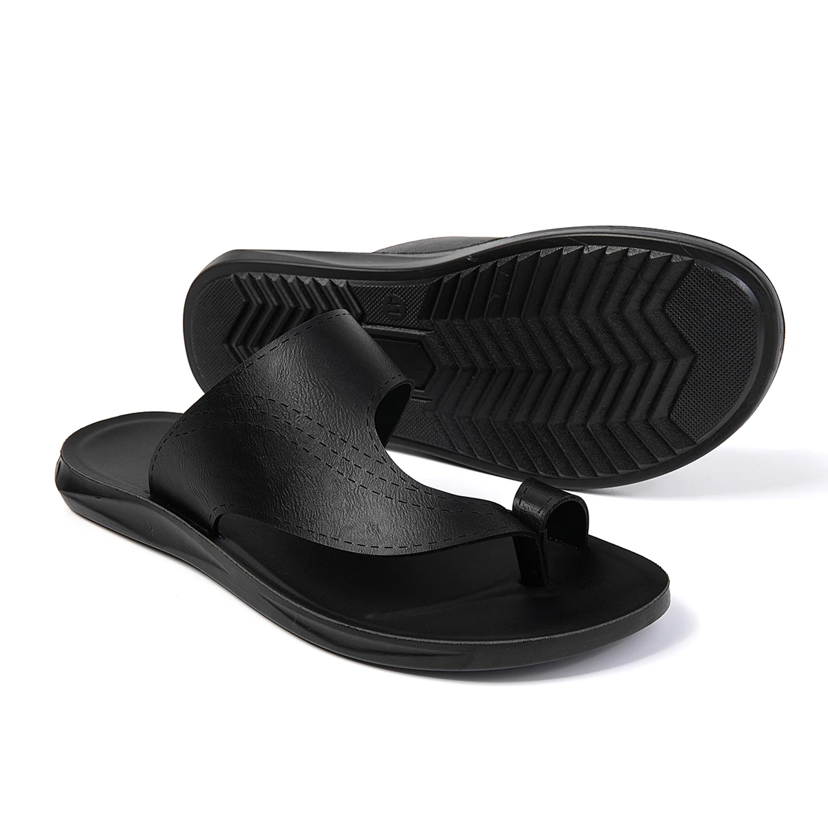 

Summer New Men Outdoor Slippers Black Plus Size Gladiators Slip On Patent Leather Casual Shoes Breathable Beach Sandals