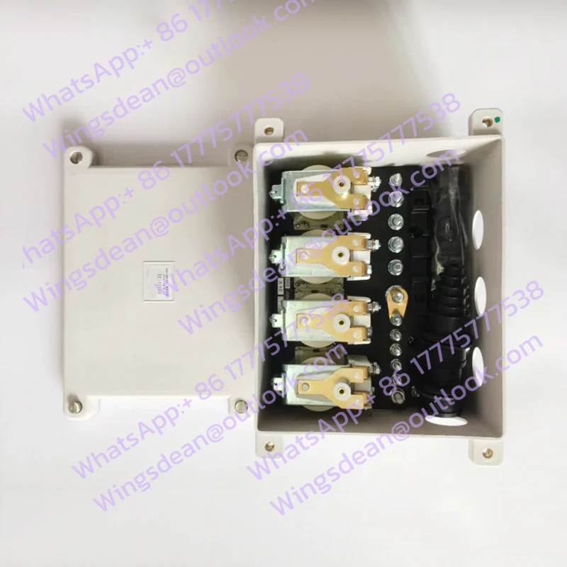 

JD332121 Passenger Car Accessories Contact Relay Control Box Assembly Controller